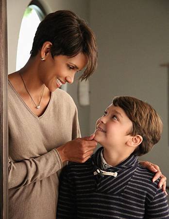 Extant1x1 (8).jpg