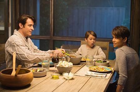 Extant1x1 (15).jpg