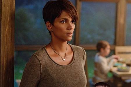 Extant1x1 (16).jpg