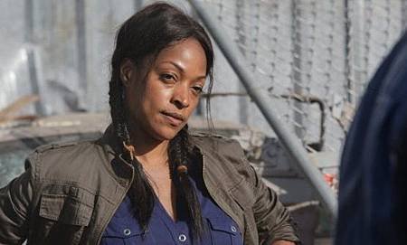 Roberta Warren(Kellita Smith).jpg