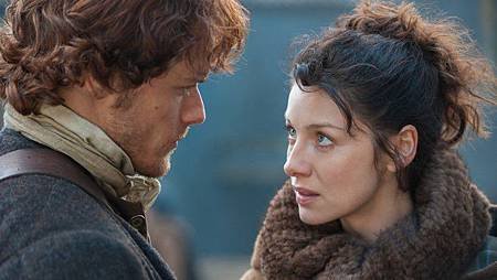 outlander-season-1-episode-3-the-way-out-book-vs-show-sam-heughan-caitriona-balfe-starz.jpg