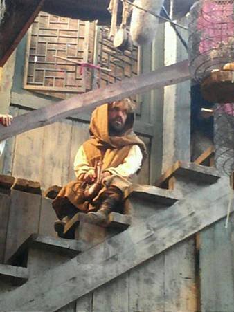 Game Of Thrones s5 set 2014 09 28 (2).jpg