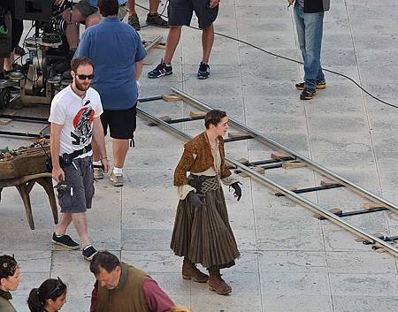 Game Of Thrones s5 set 2014 09 28 (22).jpg