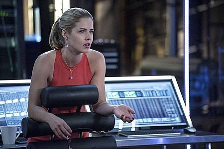 Arrow3x2 (4).jpg