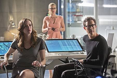 The Flash1x8 (13).jpg