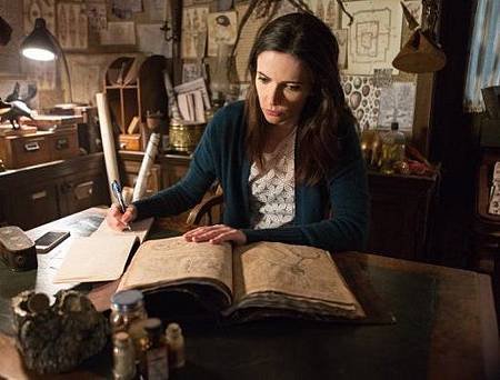 Grimm4x11 (2).jpg