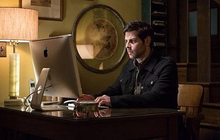 Grimm4x12 (9).jpg