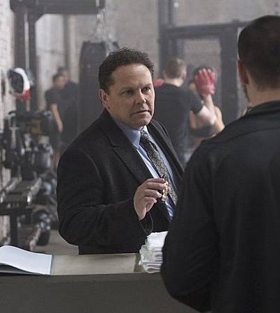 PERSON OF INTEREST4x15 (1).jpg