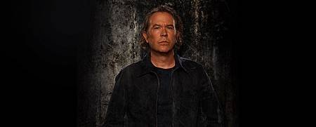 Russ (Timothy Hutton).jpg