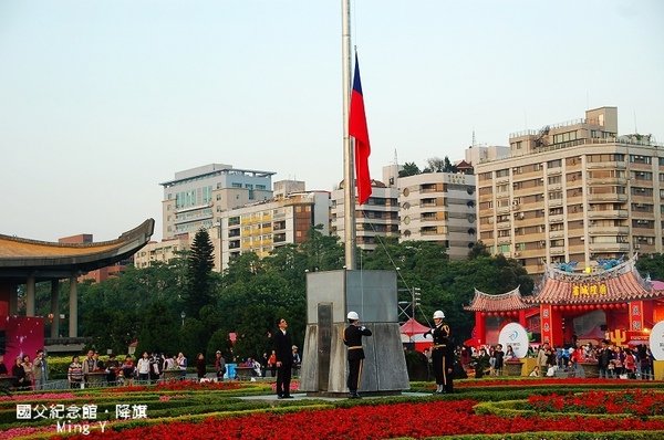 DSC_7906ch.jpg