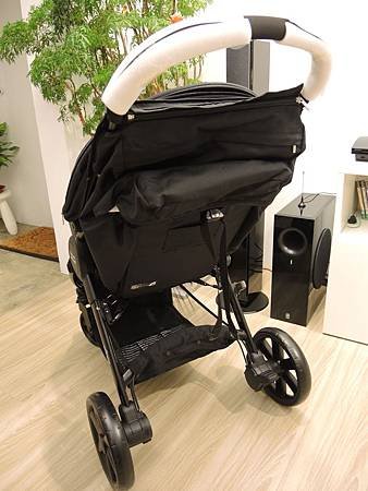 Britax-B-Agile