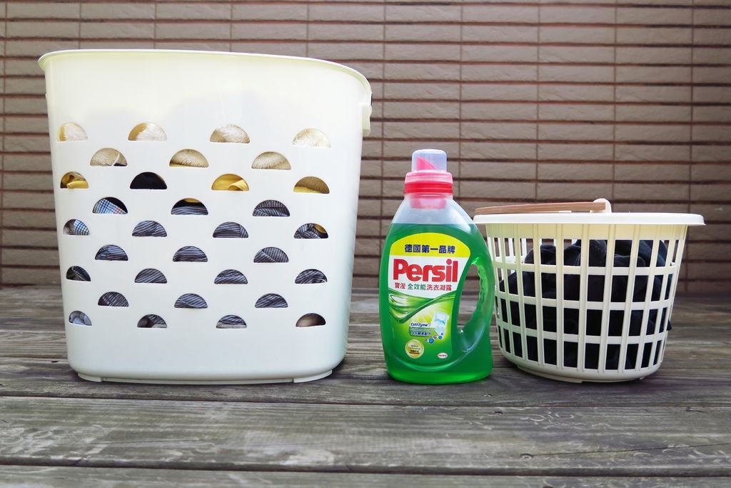 Persil 全效能洗衣凝露