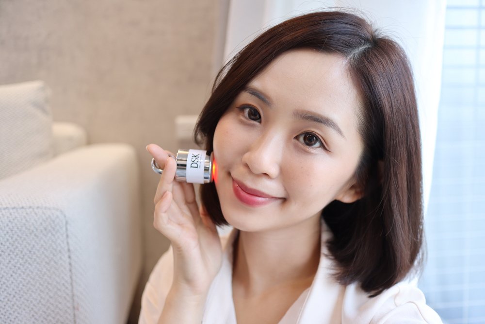 〖 保養 〗結合導入儀的 DSK極致抗皺精華霜｜大家都愛的神燈霜好用嗎？ (5).jpg