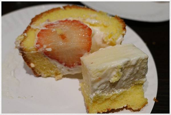CAKE.JPG