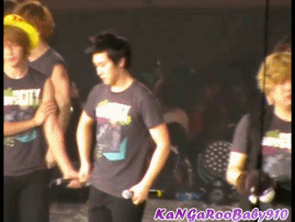 757ea615jw6dff9idd8aug.gif