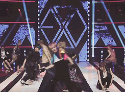 130813 SIMPLY KPOP.gif