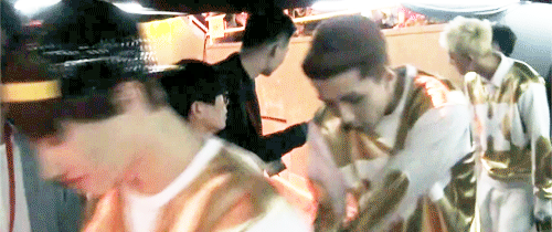 09057.gif