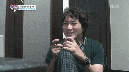 1453396278.883005CZPa8SsWwAAATUb.gif