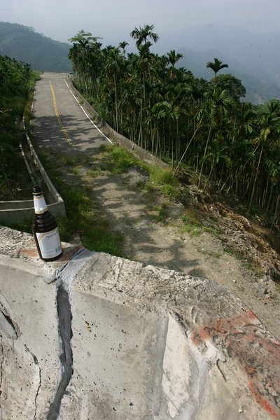 阿里山公路崩塌改線處