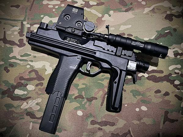 MP9 生存遊戲.jpg