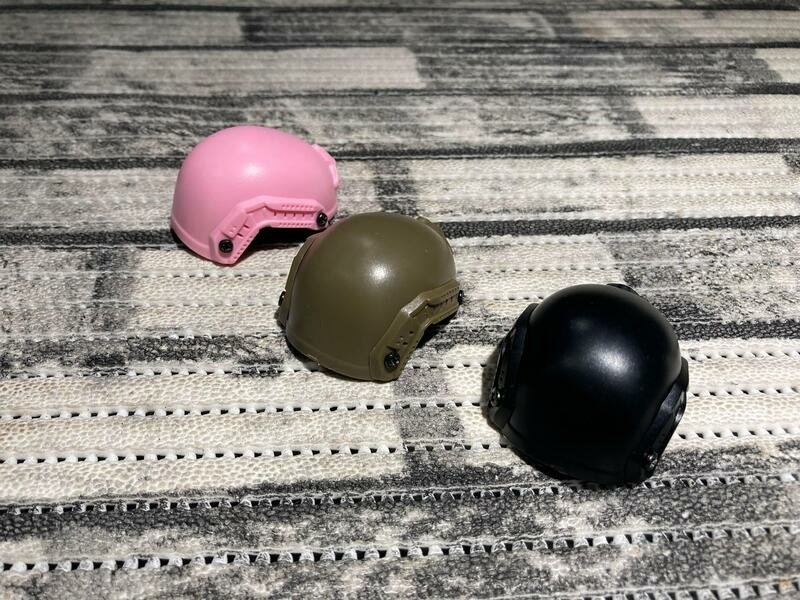FAST戰術頭盔造型 趣味吊飾 開瓶器 台北槍店 生存遊戲專賣 義勇兵.jpg