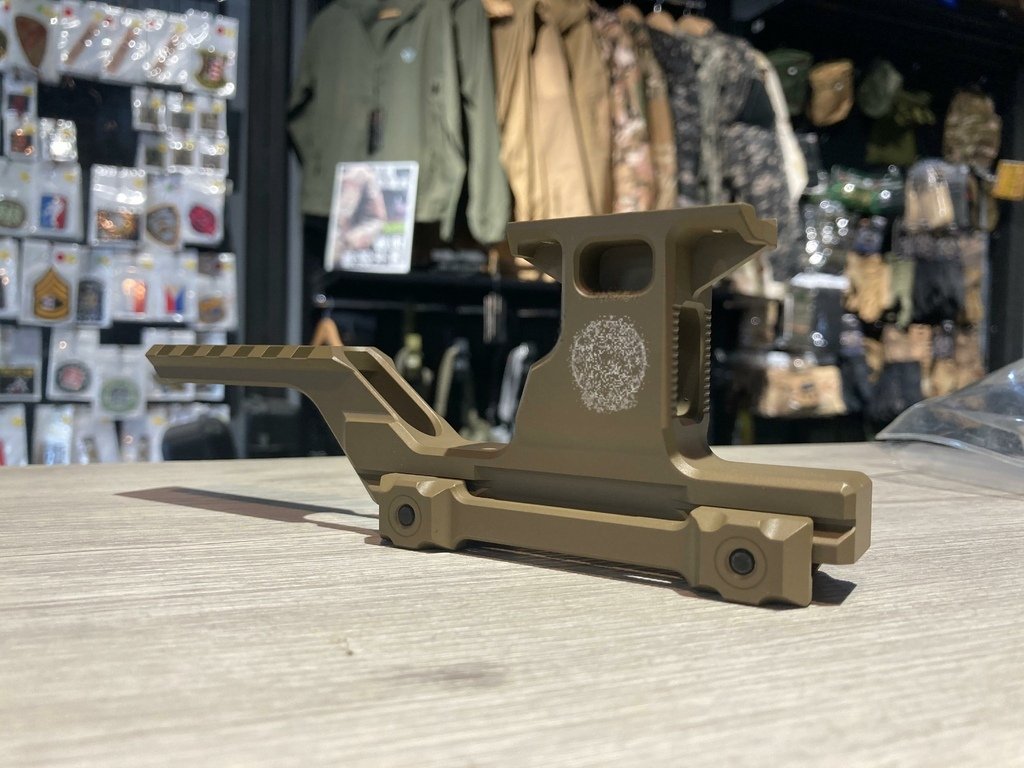 GBRS風格 Hydra T1內紅點 雷射 增高座 鏡座 鋁合金 T1 T2 可用 台北槍店 生存遊戲專賣 義勇兵 沙色.jpg