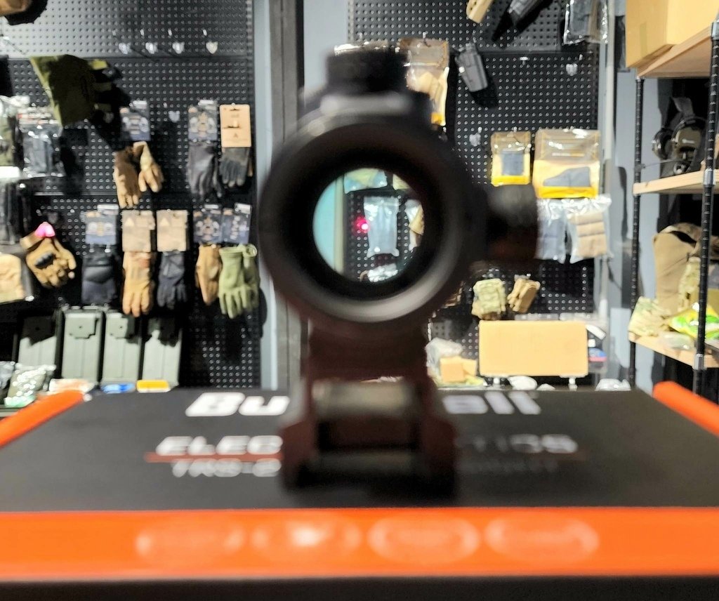 Bushnell TRS-26 1x26mm 3MOA RED DOT 內紅點 快瞄 瞄具 台北槍店 生存遊戲專賣 義勇兵 紅點清晰度.jpg