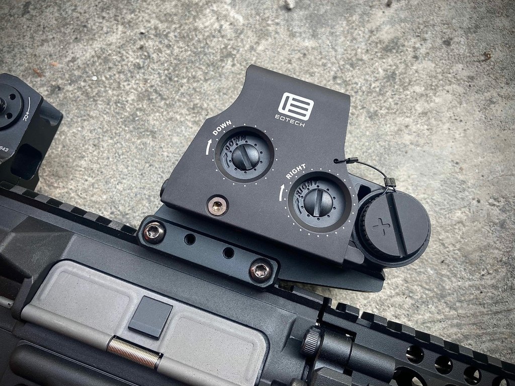 真品 EOTECH XPS-2 全息瞄準鏡 快瞄 非紅點 台北槍店 生存遊戲專賣店 義勇兵.jpg