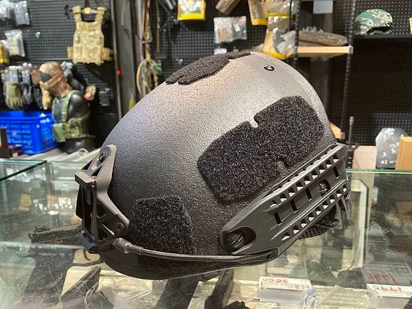 悍霖 真品防彈頭盔 NIJ IIIA級 Airframe Helmet AF頭盔 台北槍店 生存遊戲專賣店 義勇兵.jpg