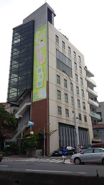 01.jpg
