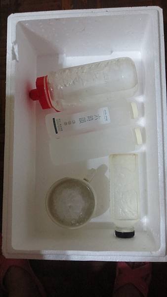 可攜式移動冷氣機DIY(2).jpg