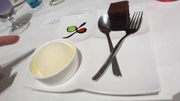 西堤聚餐  (18).jpg