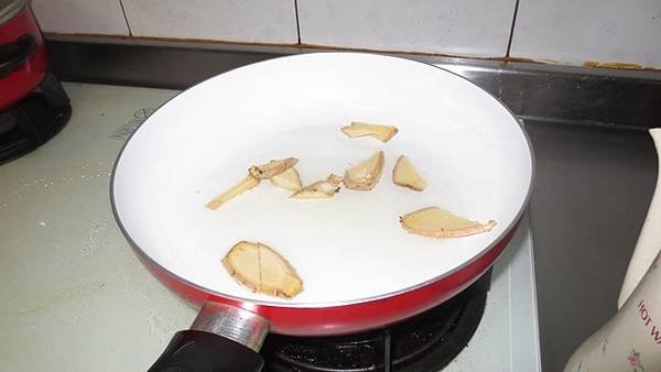 鹹酥鰹魚(1).jpg