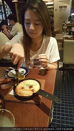 台北東區．PS Tapas 西班牙餐酒館｜好吃的西班牙海鮮燉飯調酒也調得好好喝我都醉拉｜推薦台北東區好吃好喝的酒吧餐廳