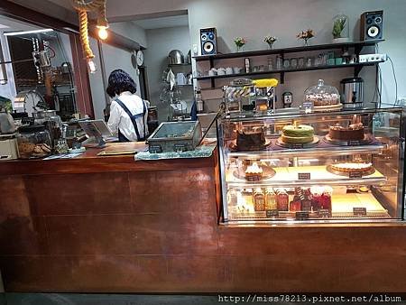 板橋下午茶甜點專賣推薦點點甜甜 好初早餐旗下甜點蛋糕店、板橋超人氣巷弄排隊甜點專賣店、好好吃的香蕉磅蛋糕