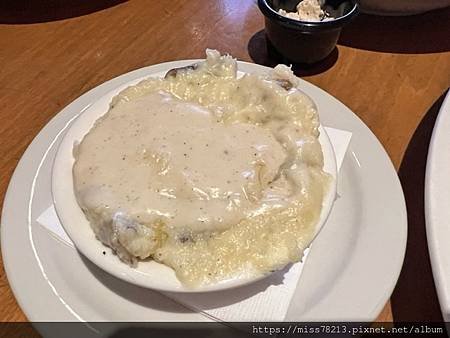 Texas Roadhouse 德州鮮切牛排 微風松高店