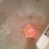 Lushbathbomb2.JPG