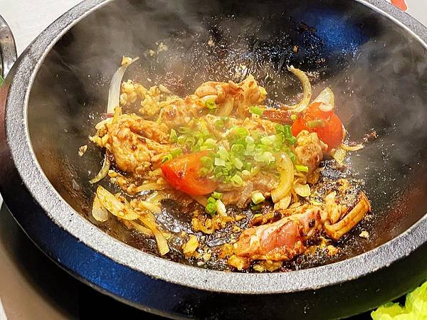 [豐原火鍋]全台第一大火鍋品牌肉多多大變身 網路星等連續兩年
