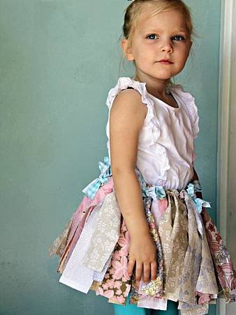 CI-Jess-Abbott_Upcycled-Tutu-little-girl_3x4.jpg.rend.hgtvcom.616.822.jpeg
