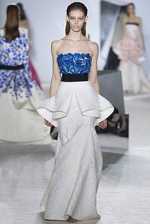 Giambattista Valli1