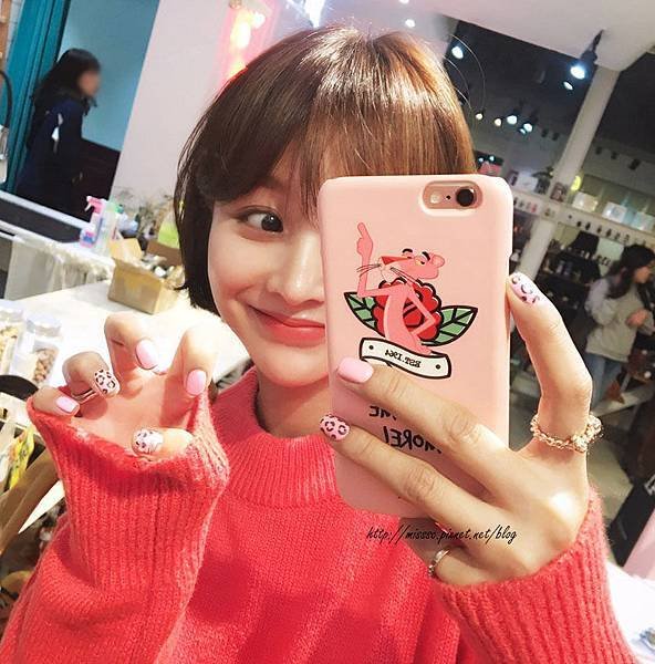 iphonecase2.jpg