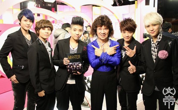 20110301完全娛樂-葉復台老師、MISSTER.jpg