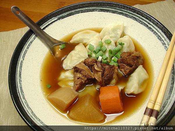 媽媽也要FUN暑假！有【深海深美食】冬瓜排骨酥湯/燉燒牛肉湯