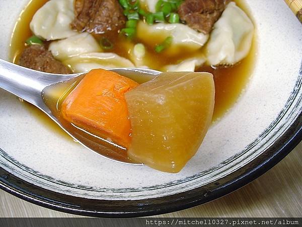 媽媽也要FUN暑假！有【深海深美食】冬瓜排骨酥湯/燉燒牛肉湯
