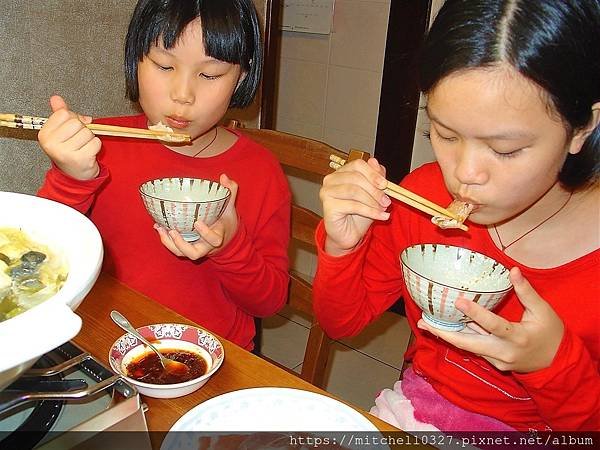 冷凍肉品宅配推薦【大成：桐德黑豚極品火鍋肉片組】~吃火鍋的最