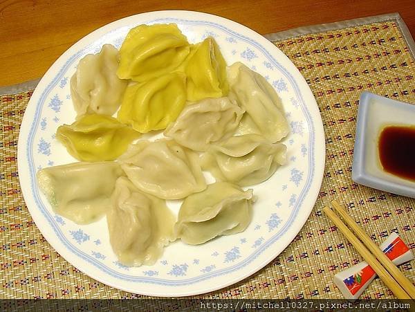宅配冷凍水餃推薦~朝陽市場【金三餃：蝦味高麗菜｜鮮味韭菜｜日