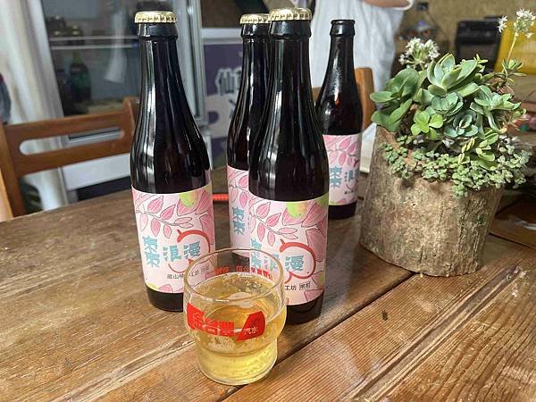 苗栗景點推薦獅潭仙草、後角烘培手作、幸福鐘樓、鐘樓古道、有機書店、獅生活減塑概念館、新店仙草、蜂蜜屋、獅潭教會、楓樹伯公廟、豬皮伯公廟、神秘小徑 (72).jpg