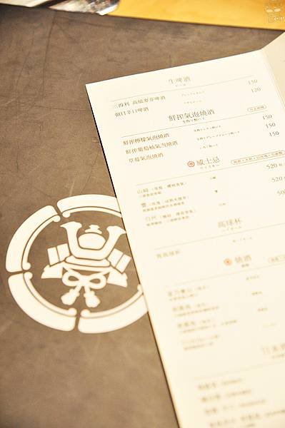 台中和牛燒肉推薦，和牛EMPEROR，日本A5和牛專賣，專人