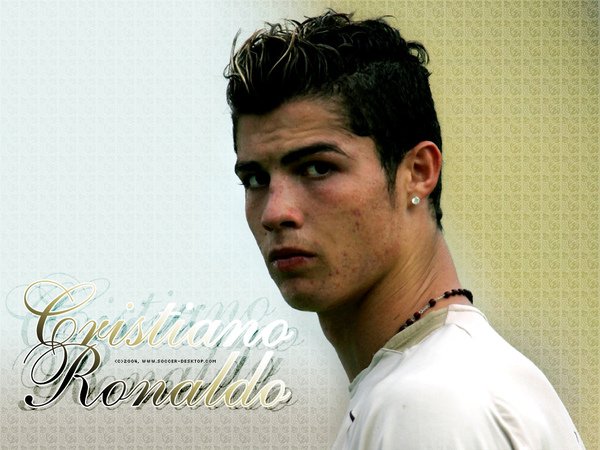 images_wallpapers_cristiano_ronaldo_wallpaper_4.jpg