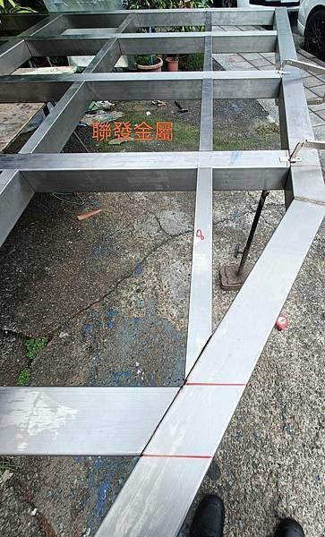新店不銹鋼烤漆玻璃採光罩
